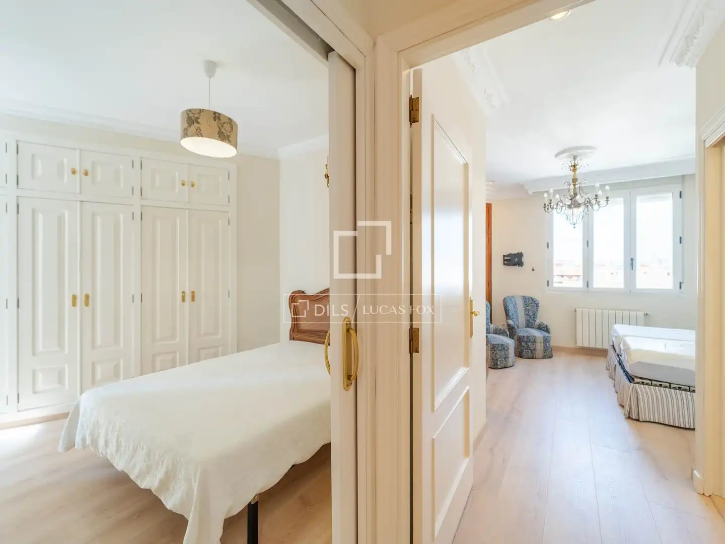Schlafzimmer von Dachboden zur Miete in Valencia mit Klimaanlage, Heizung und Terrasse