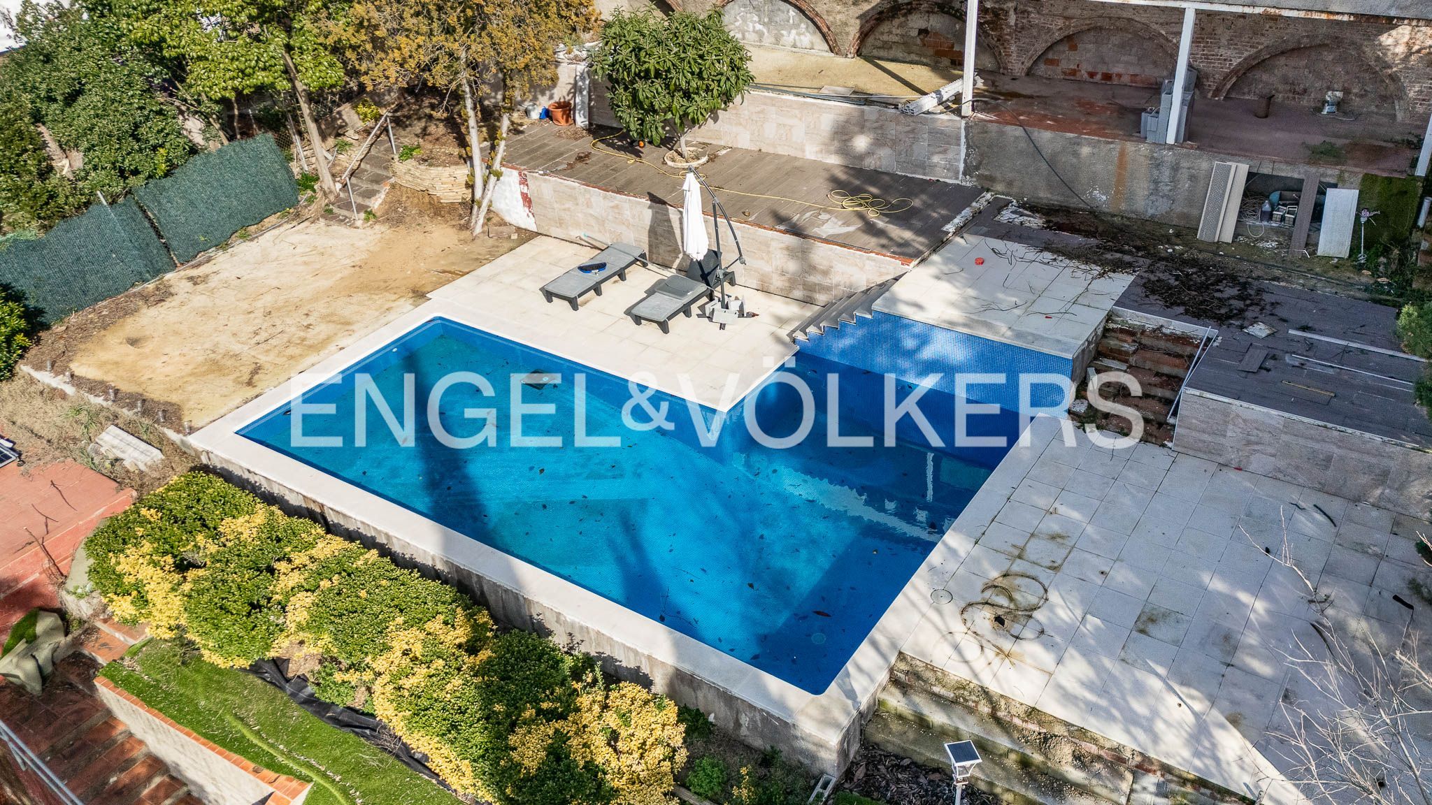Piscina de Finca rústica en venda en Palau-solità i Plegamans amb Aire condicionat, Calefacció i Jardí privat