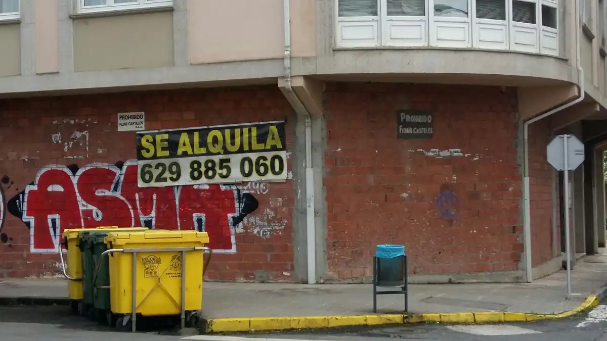 Local comercial en alquiler en Avenida Avenida de Finisterre, imagen 2