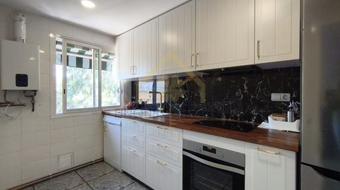 Foto 2 de Piso en venta en Calle Arcadi Viñas, Can Borrell, Mollet del Vallès