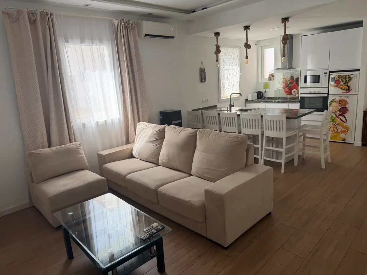 Sala de estar de Piso de alquiler en Málaga con Aire acondicionado, Calefacción y Amueblado