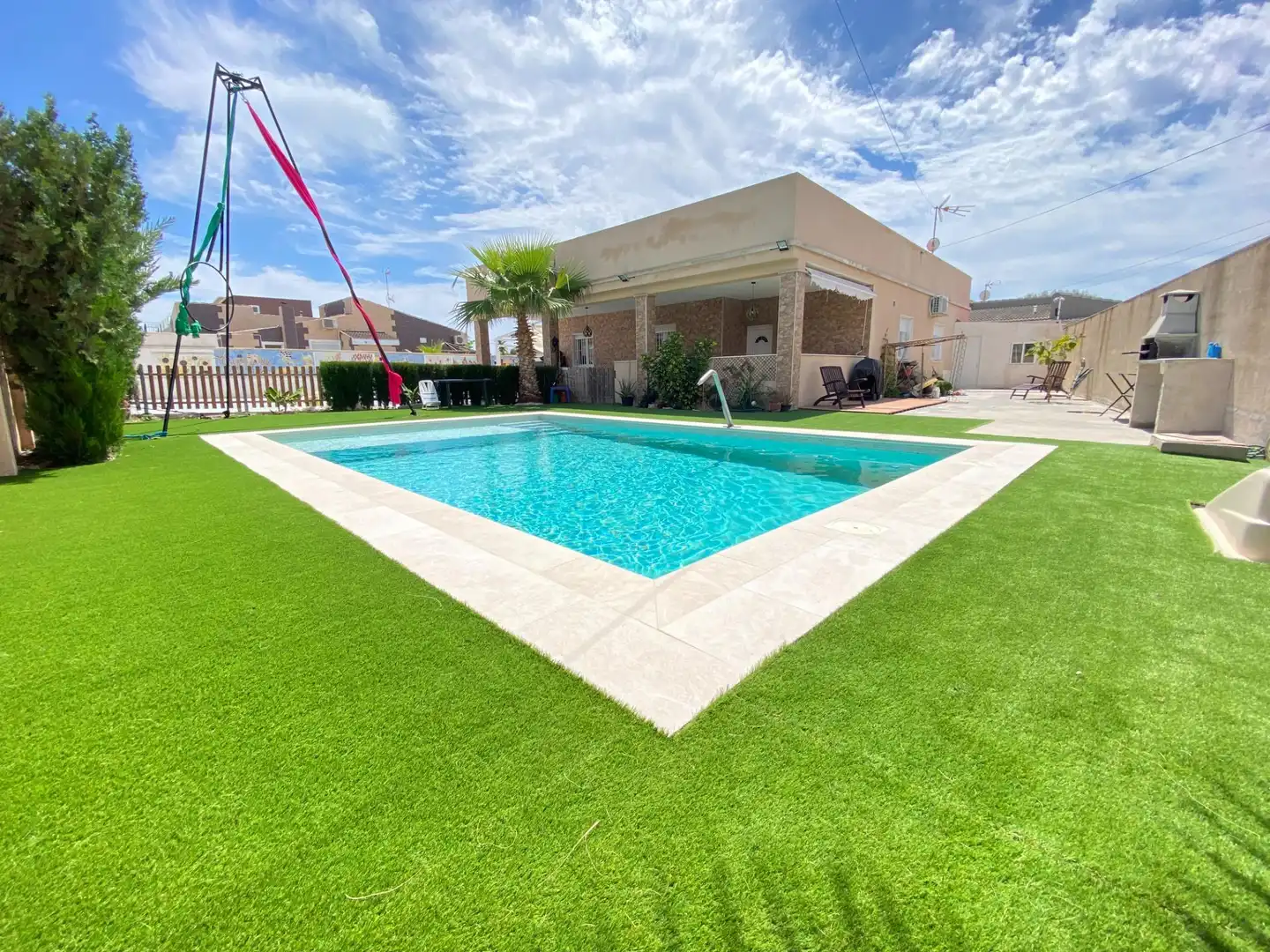Villa mit Pool zum Verkauf in Zona Carrefour - Urbanizaciones