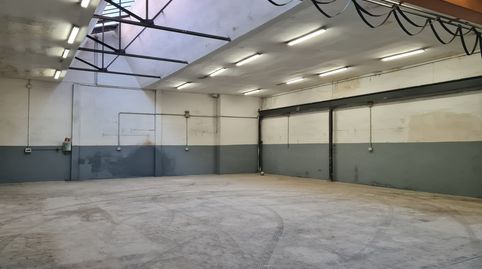 Foto 4 von Fabrikhallen zur Miete in Covadonga, Sabadell