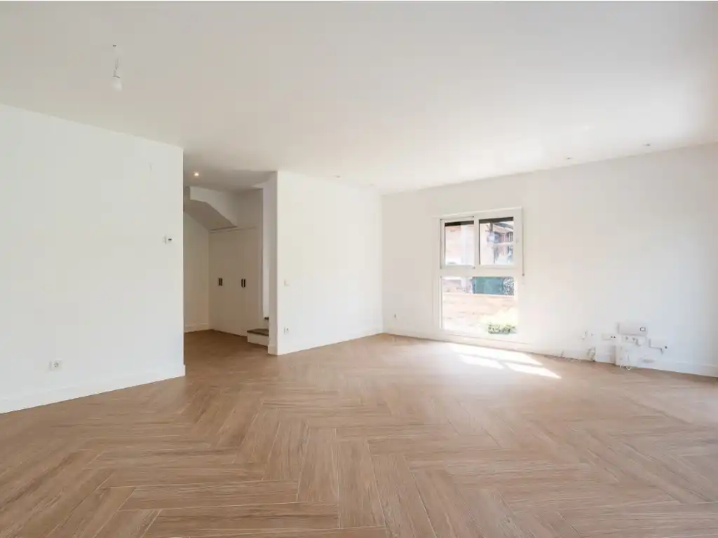 Living room of Houses for sale in Pozuelo de Alarcón