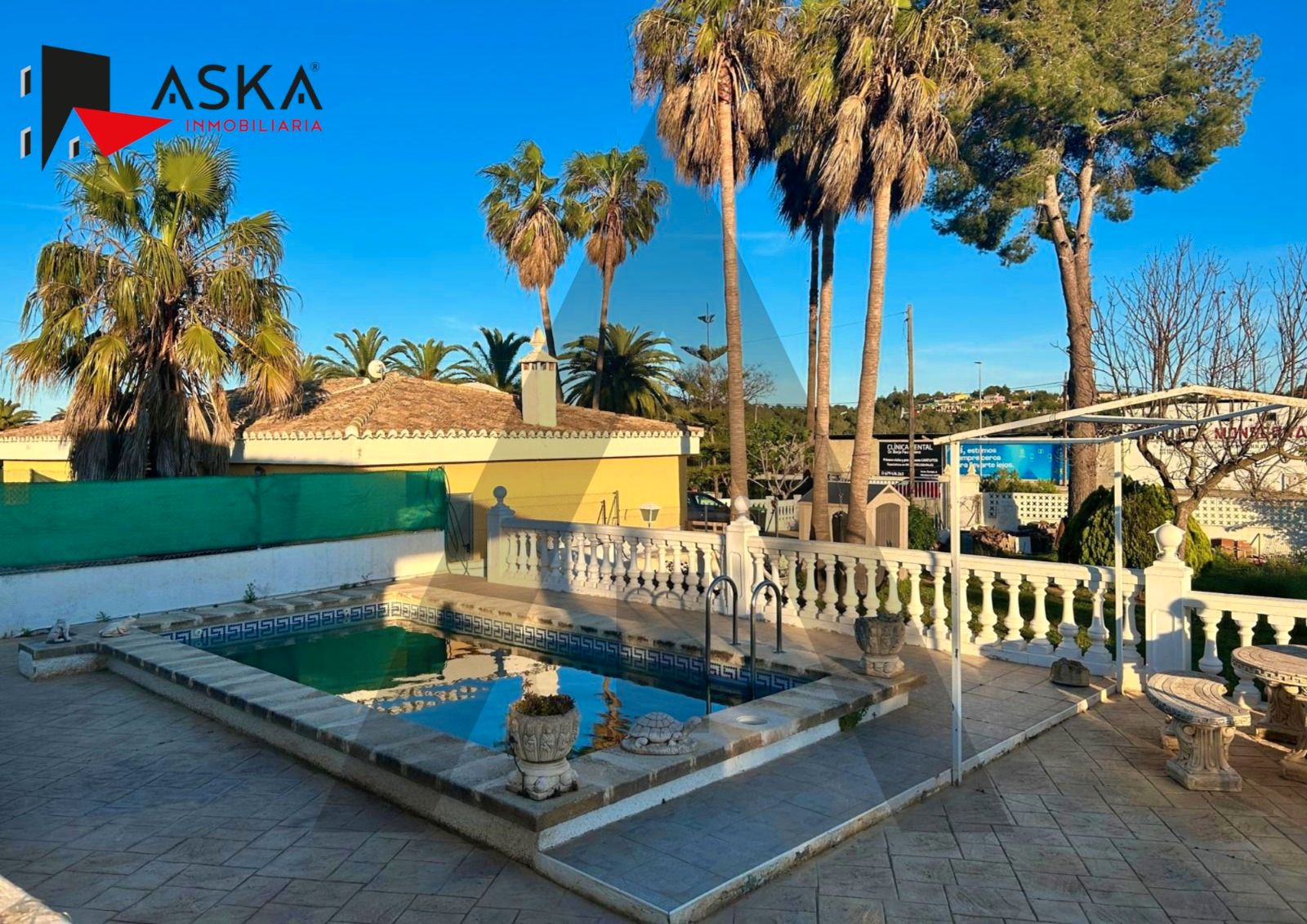 Exterior view of House or chalet for sale in Montserrat  with Air Conditioner, Private garden and Terrace