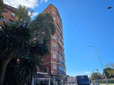 Piso con ascensor en venta en Cruz de Humilladero