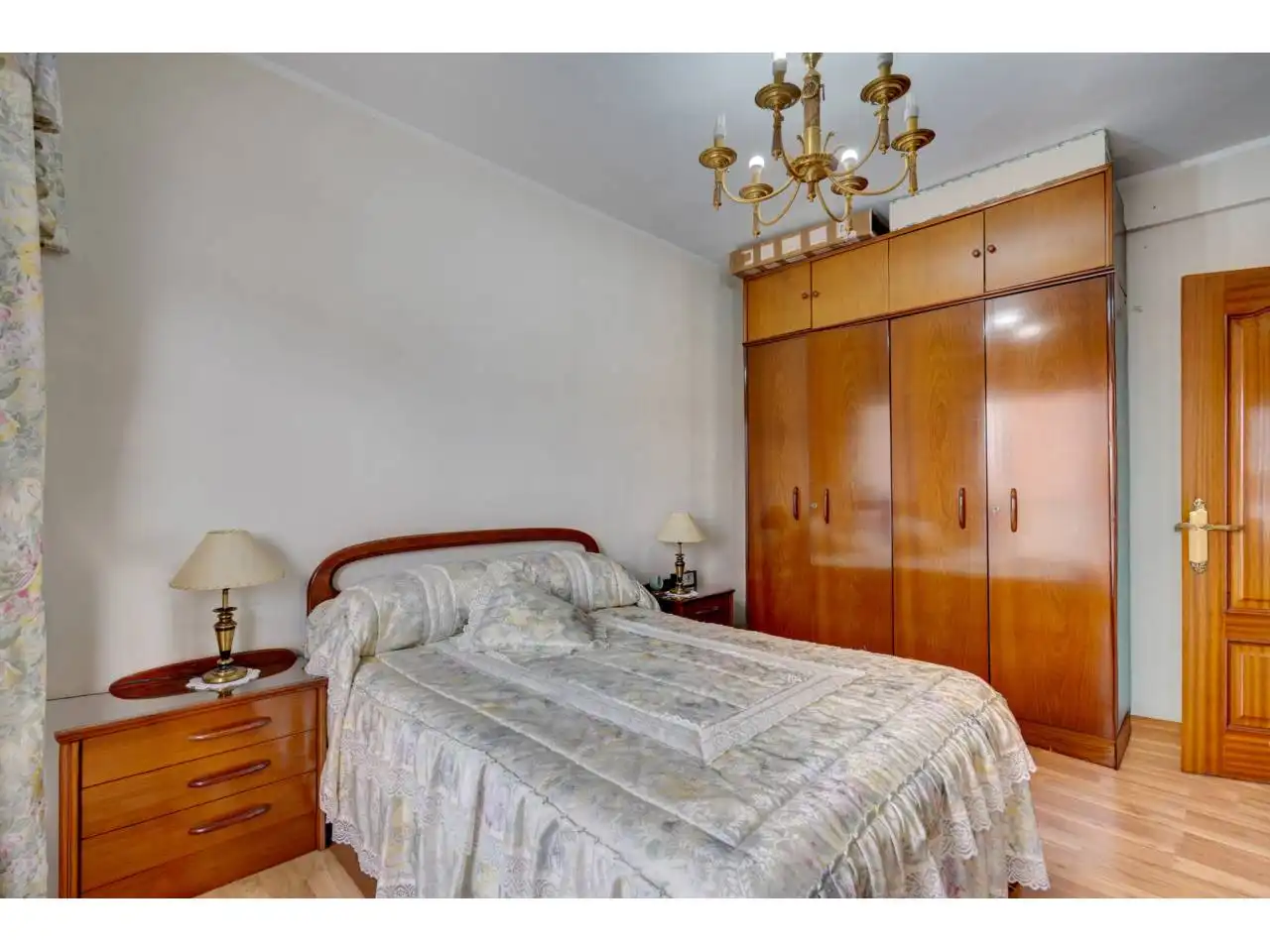 Bedroom of Flat for rent in Castro-Urdiales  with Heating and Terrace