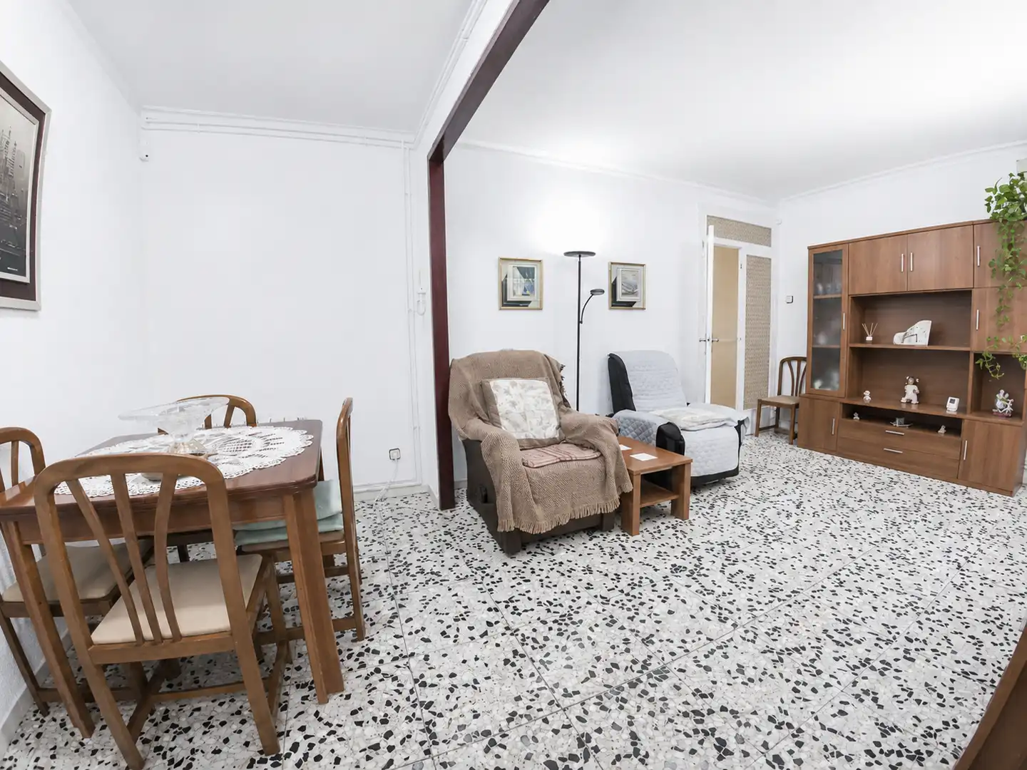 Flat with lift for sale in Carrer de Batista i Roca, imagen 24