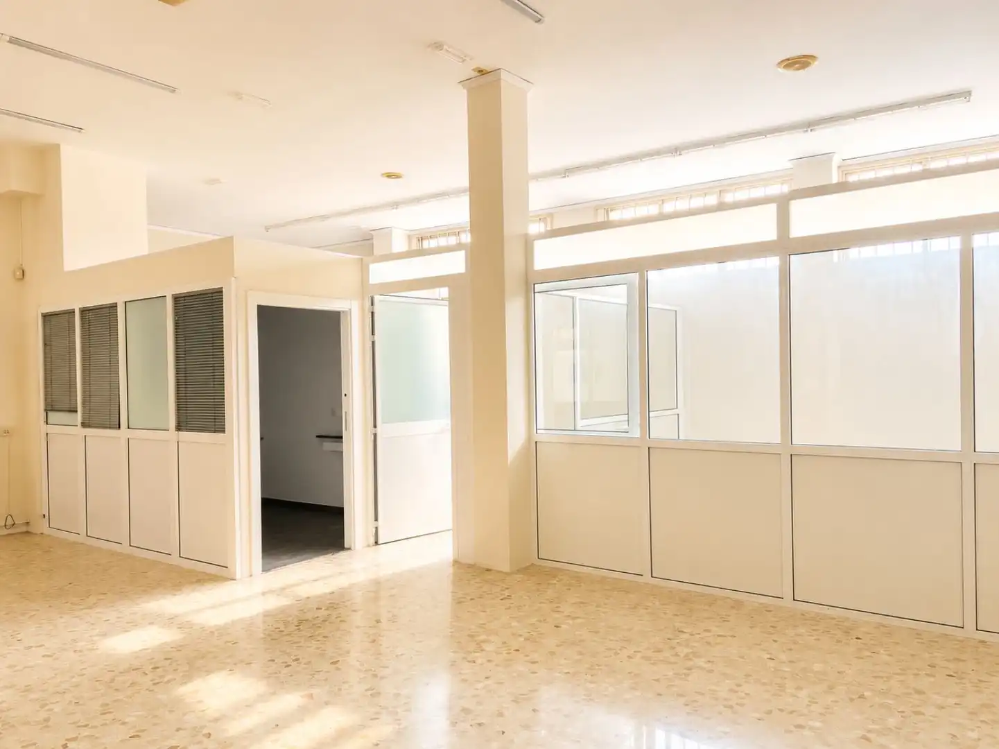 Office for rent in Dénia