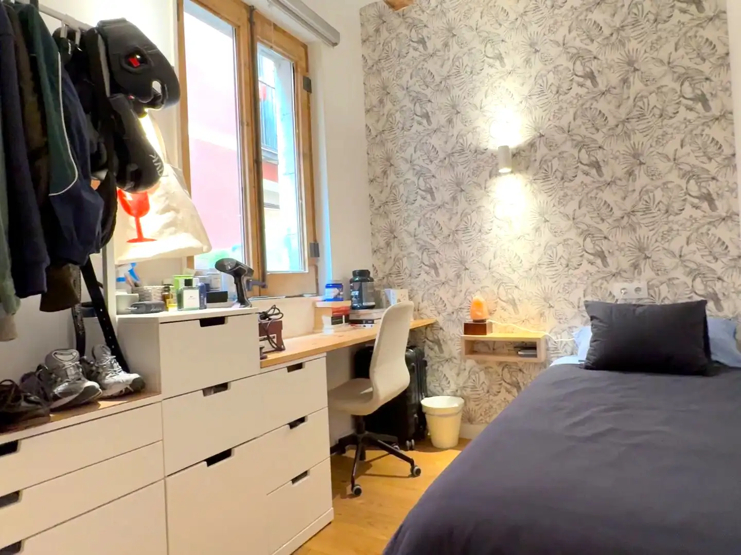 Dormitori de Apartament en venda en Barcelona amb Aire condicionat, Calefacció i Parquet