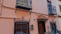 Vista exterior de Casa o xalet en venda en  Sevilla Capital amb Aire condicionat