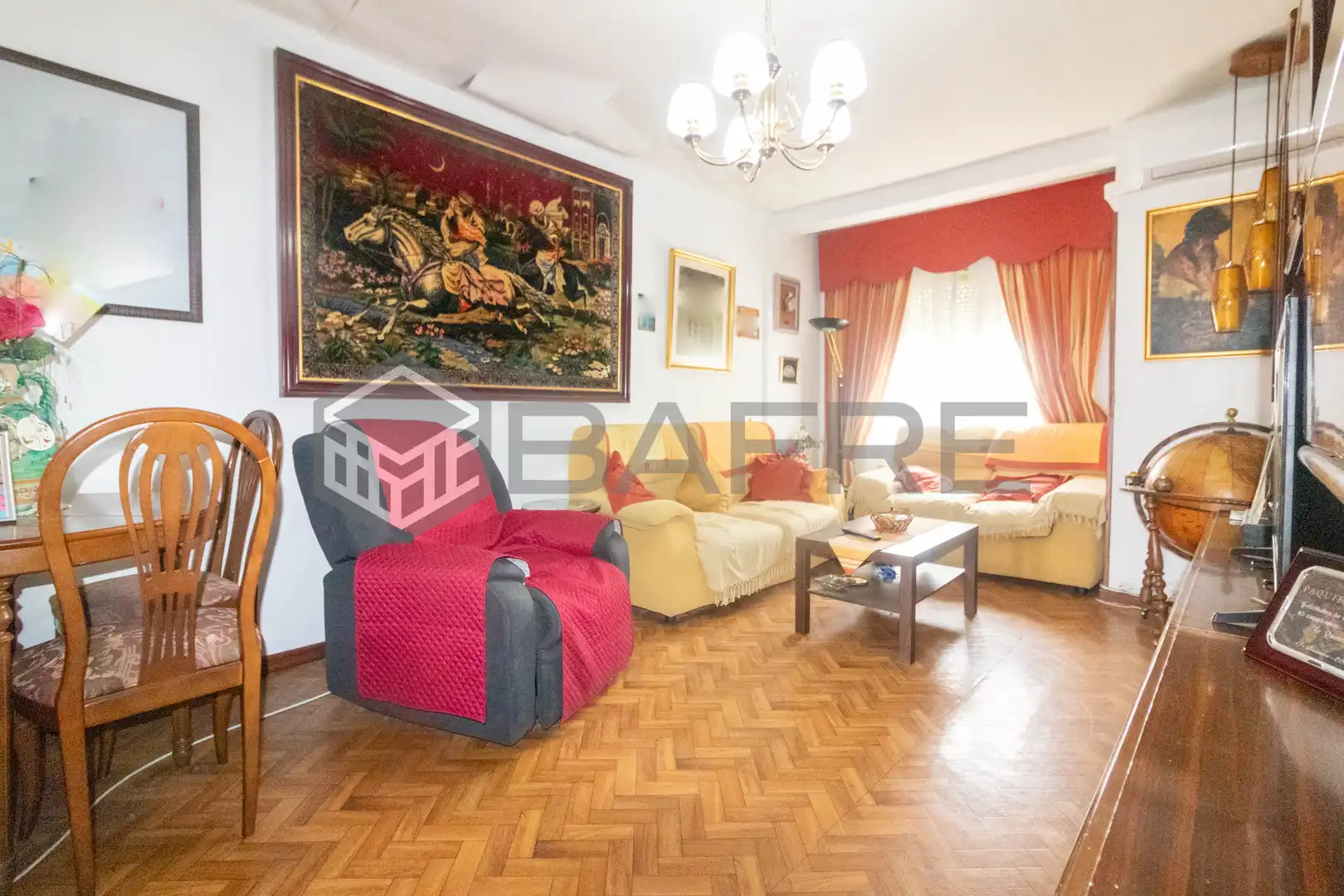Sala de estar de Piso en venta en Madrid con Aire acondicionado y Balcón
