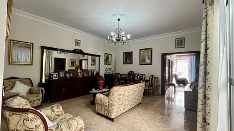 Foto 2 von Einfamilien-Reihenhaus zum Verkauf in Nuestra Señora del Rosario, Brenes, Sevilla