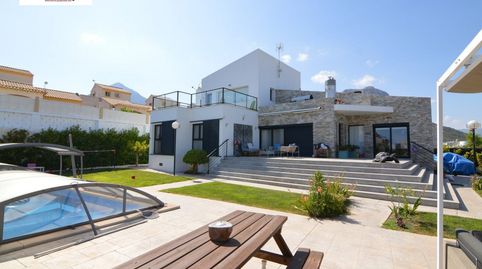 Chalet en Polop en urbanizacion Alberca