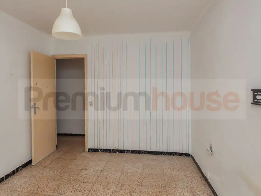 Dormitori de Pis en venda en Reus