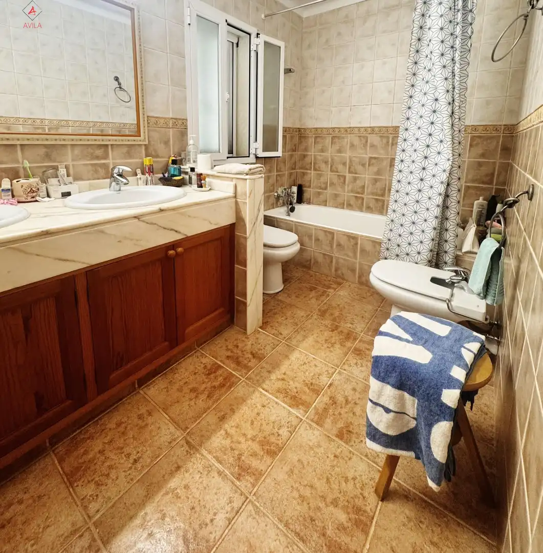 Bathroom of Houses for sale in Marratxí  with Air Conditioner, Private garden and Storage room