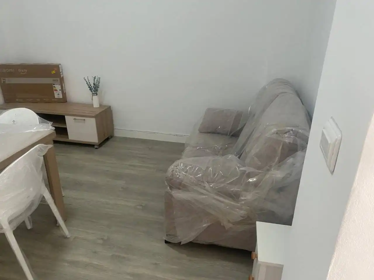 Sala d'estar de Pis de lloguer en Valencia amb Moblat
