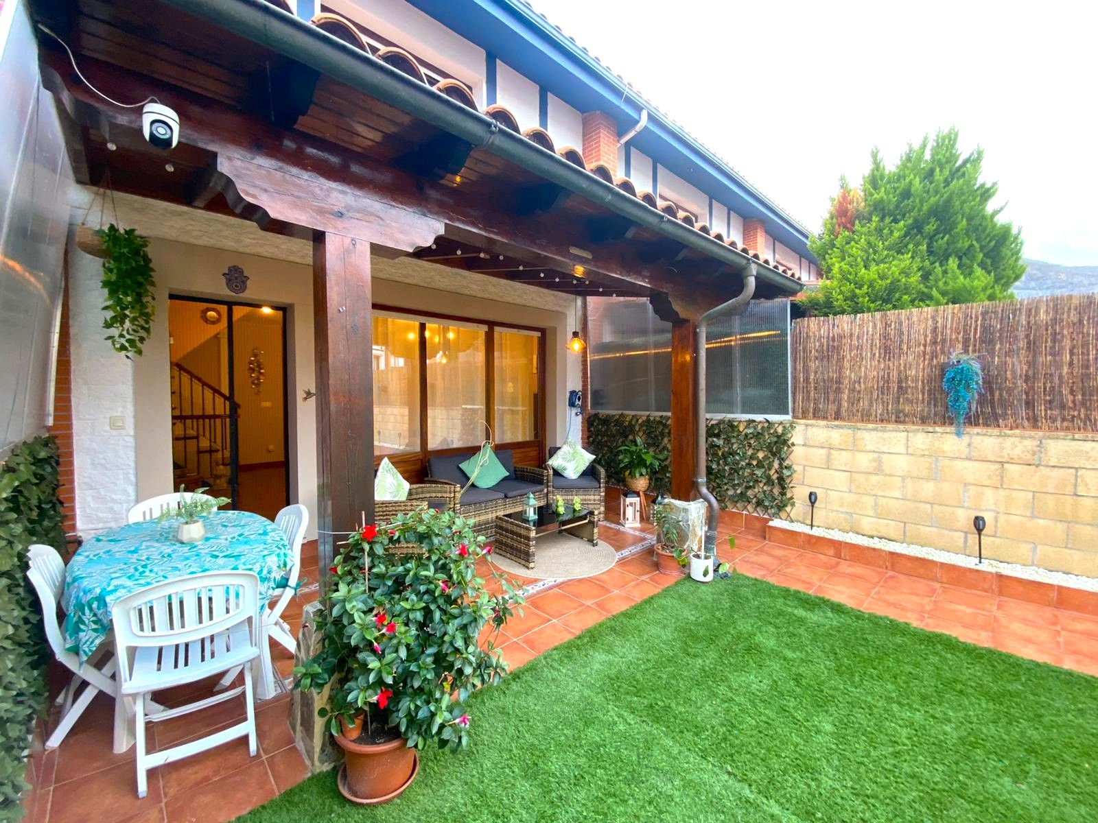 Terrace of Single-family semi-detached for sale in Castro-Urdiales  with Heating, Private garden and Terrace