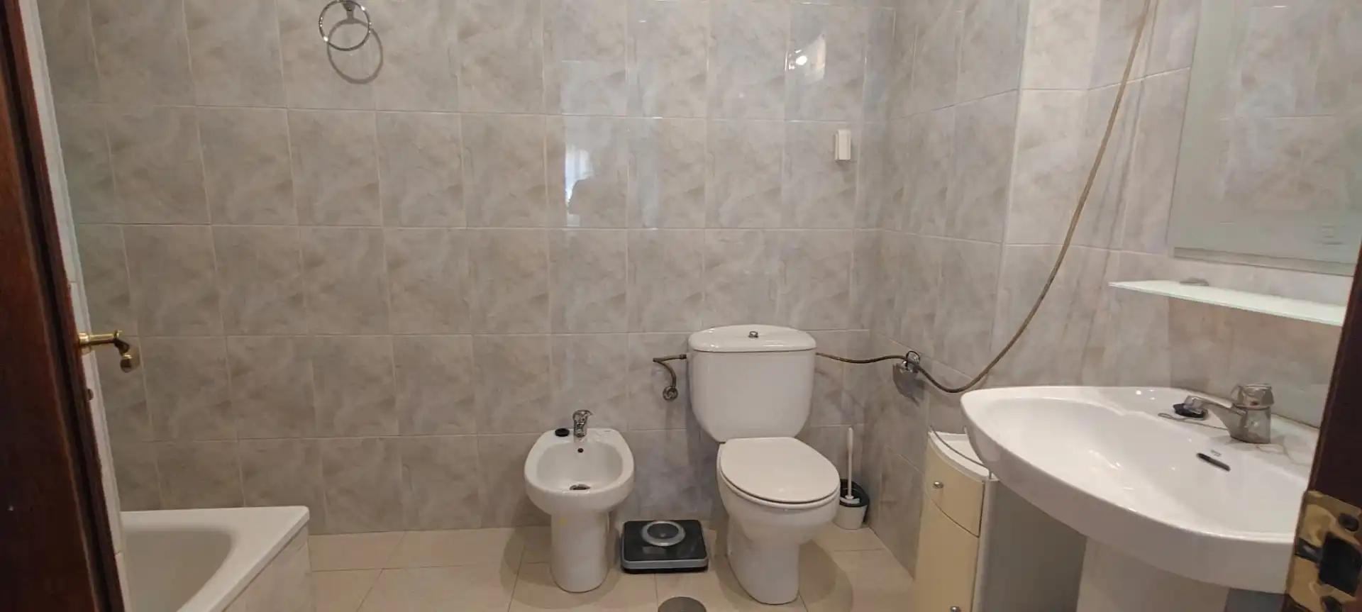 Badezimmer von Wohnung zur Miete in Granada mit Terrasse und Möbliert