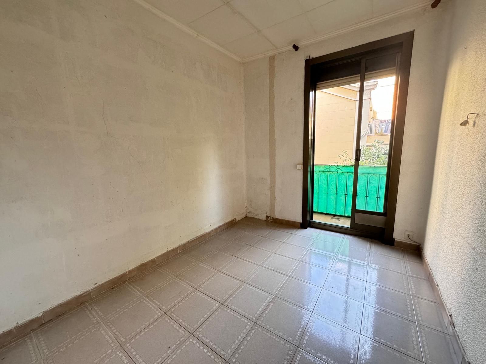 Bedroom of Flat for sale in  Barcelona Capital  with Balcony