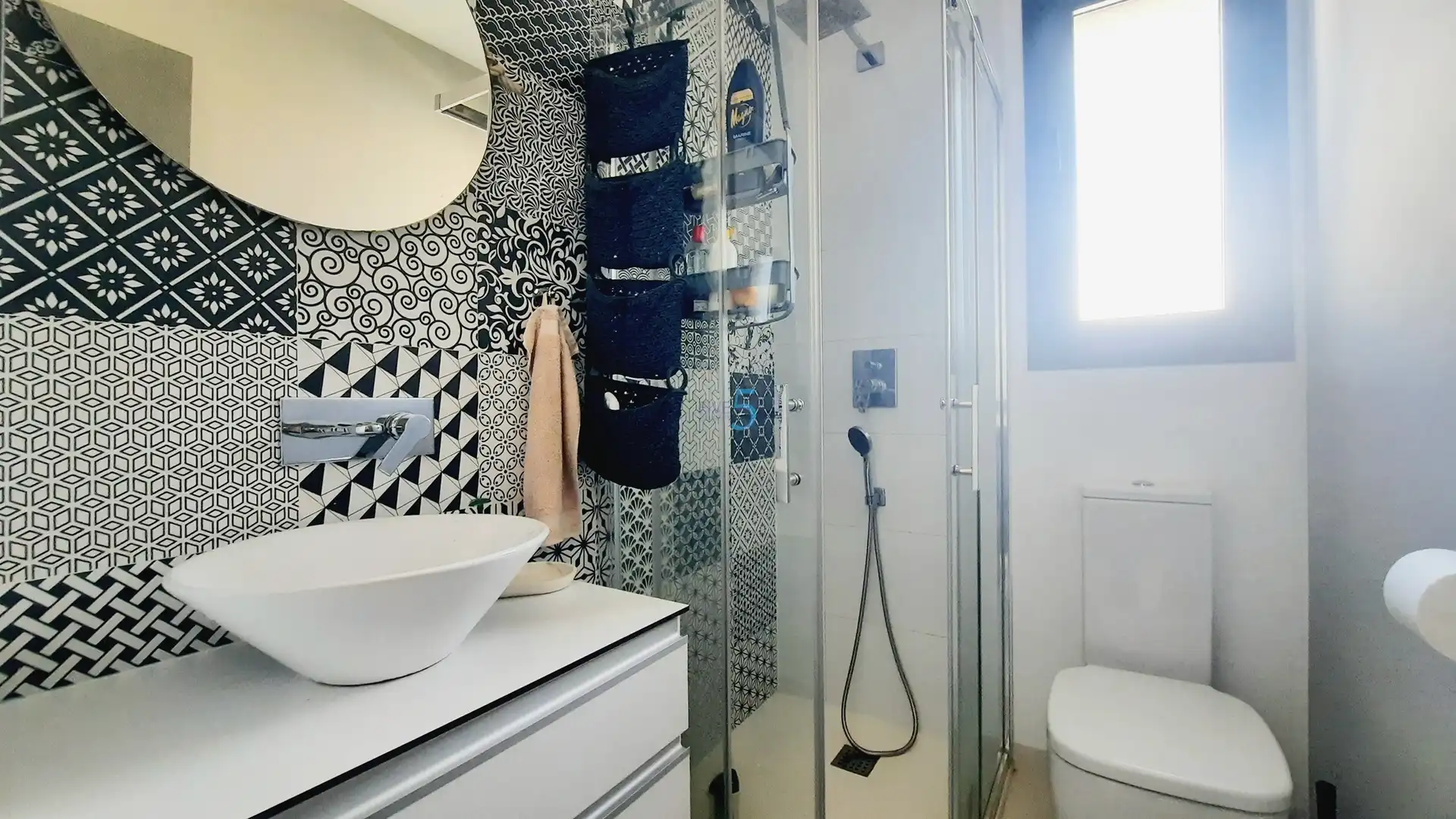 Bathroom of Flat for sale in Pilar de la Horadada  with Air Conditioner, Heating and Swimming Pool