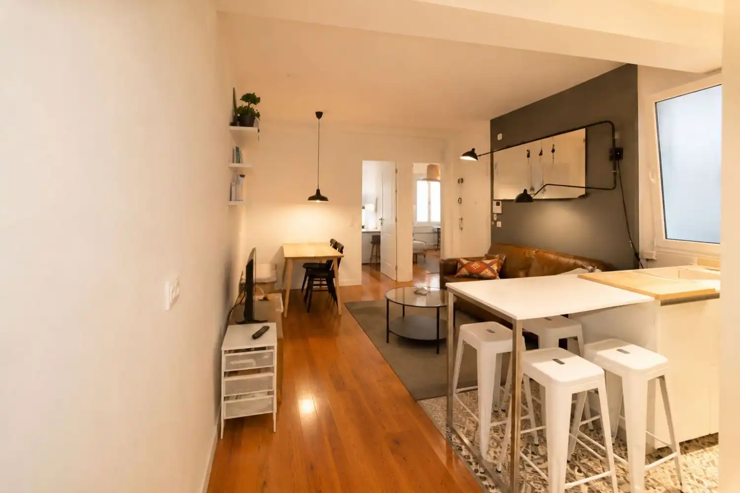 Sala de estar de Piso de alquiler en Vitoria - Gasteiz con Calefacción, Parquet y Amueblado