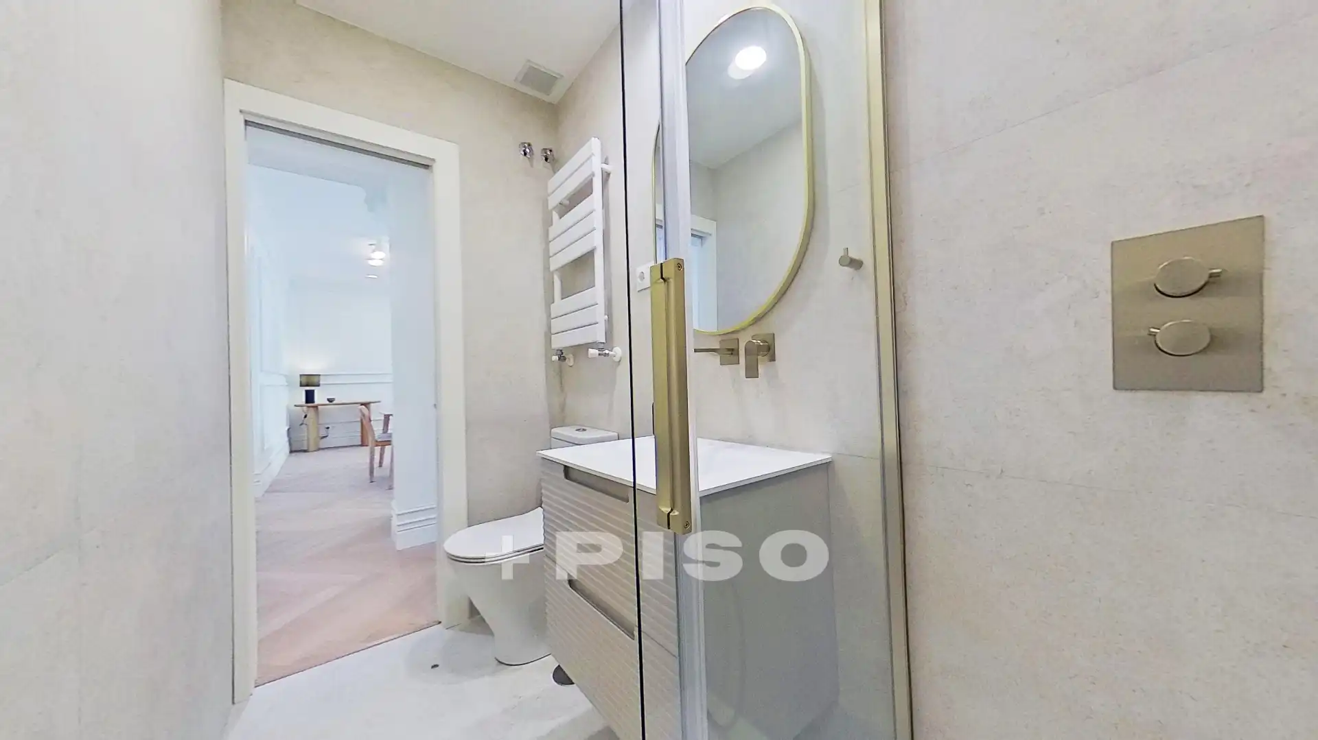 Baño de Piso en venta en Madrid con Aire acondicionado, Amueblado y Lavadora