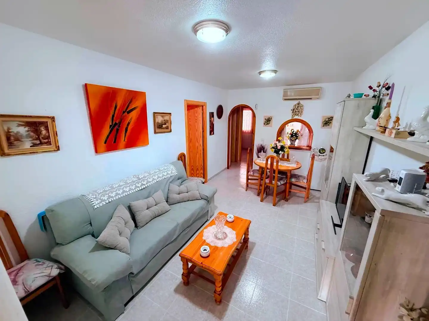 Sala de estar de Casa adosada en venta en Los Alcázares con Aire acondicionado y Alarma