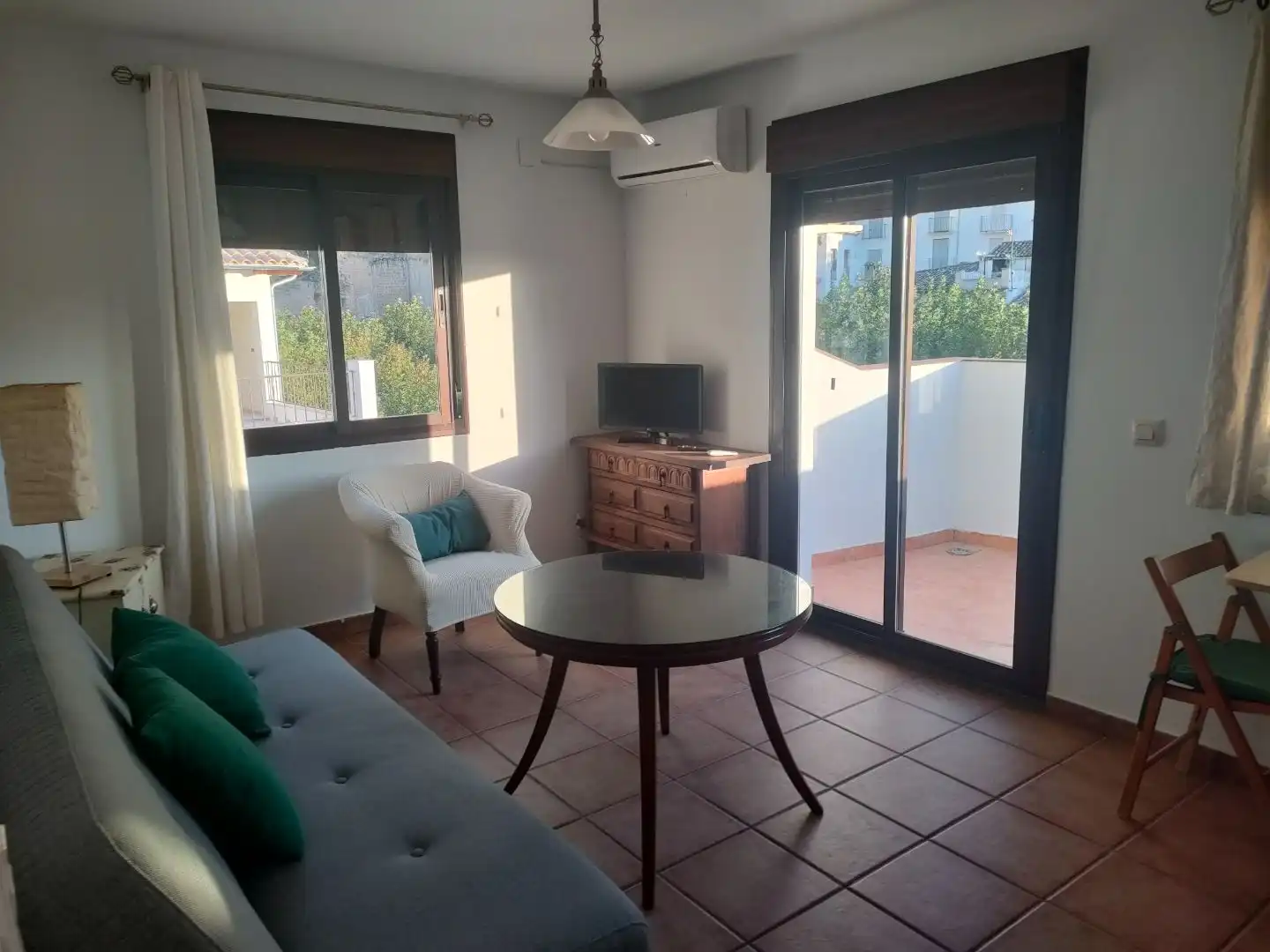 Living room of Attic for rent in Cazorla, Jaén