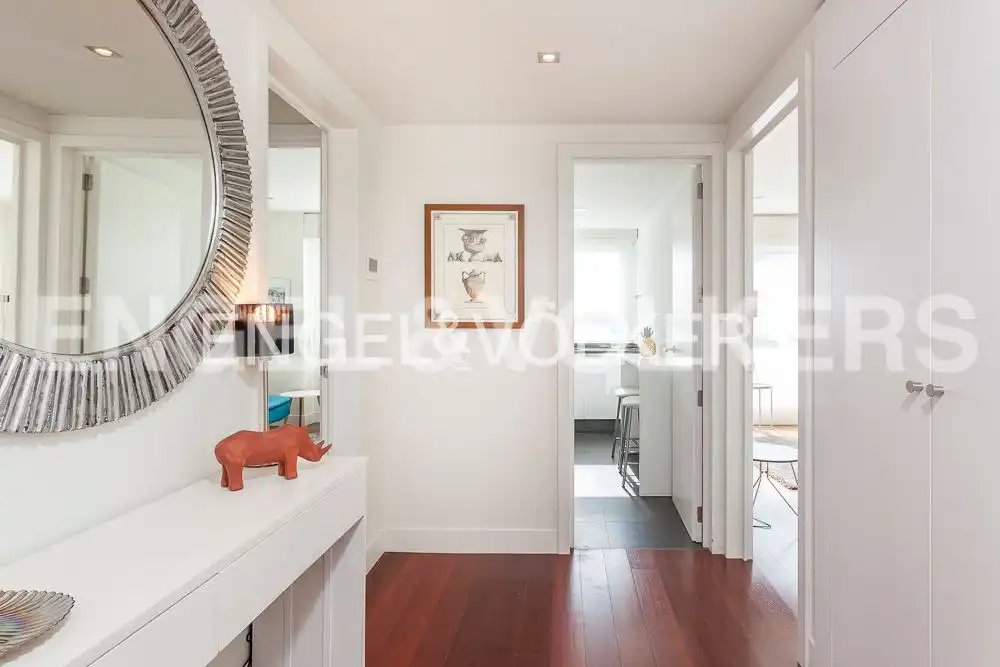 Attic for rent in Madrid  with Air Conditioner, Heating and Furnished