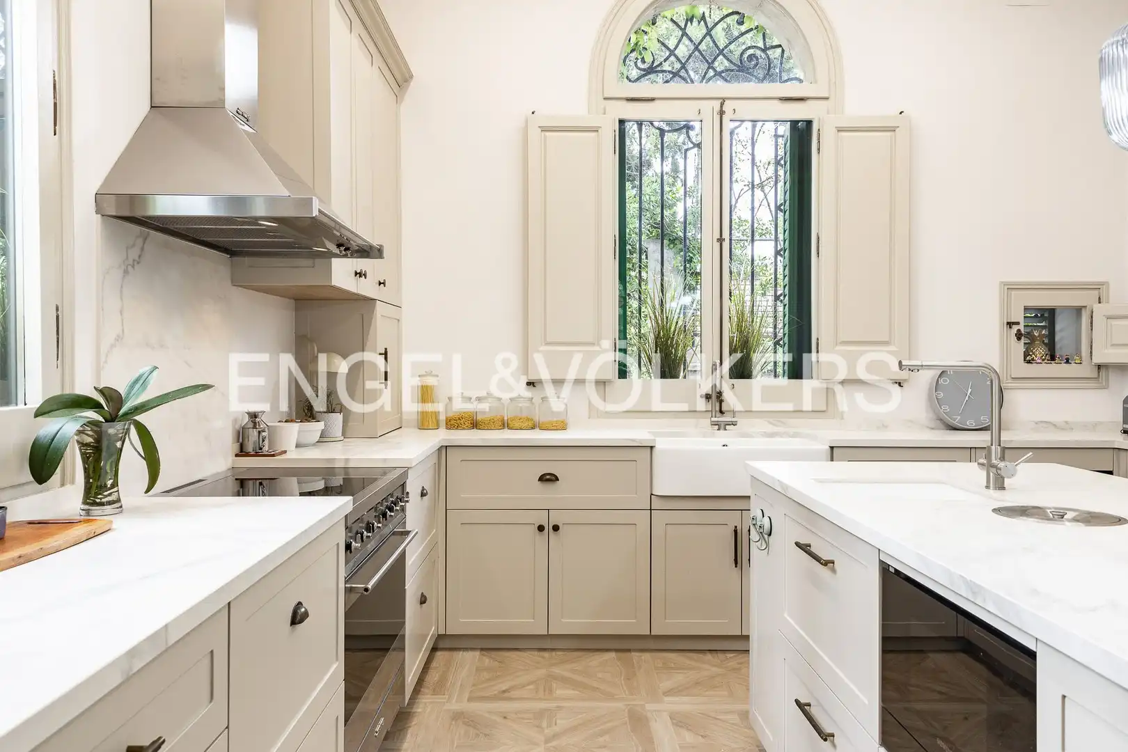 Cocina de Casa o chalet en venta en Llinars del Vallès con Aire acondicionado, Calefacción y Jardín privado