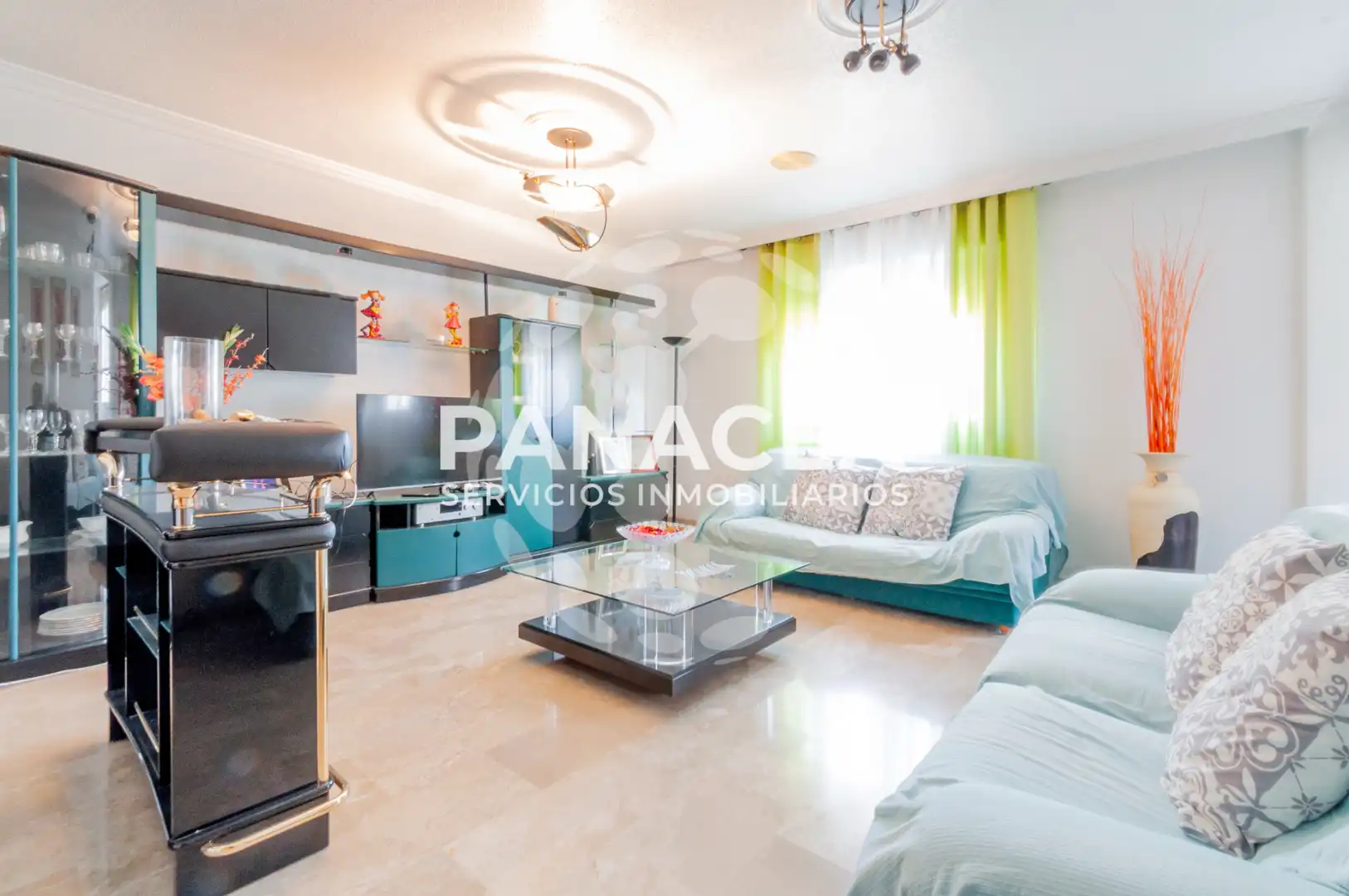 Living room of Houses for sale in Roquetas de Mar  with Air Conditioner, Terrace and Furnished