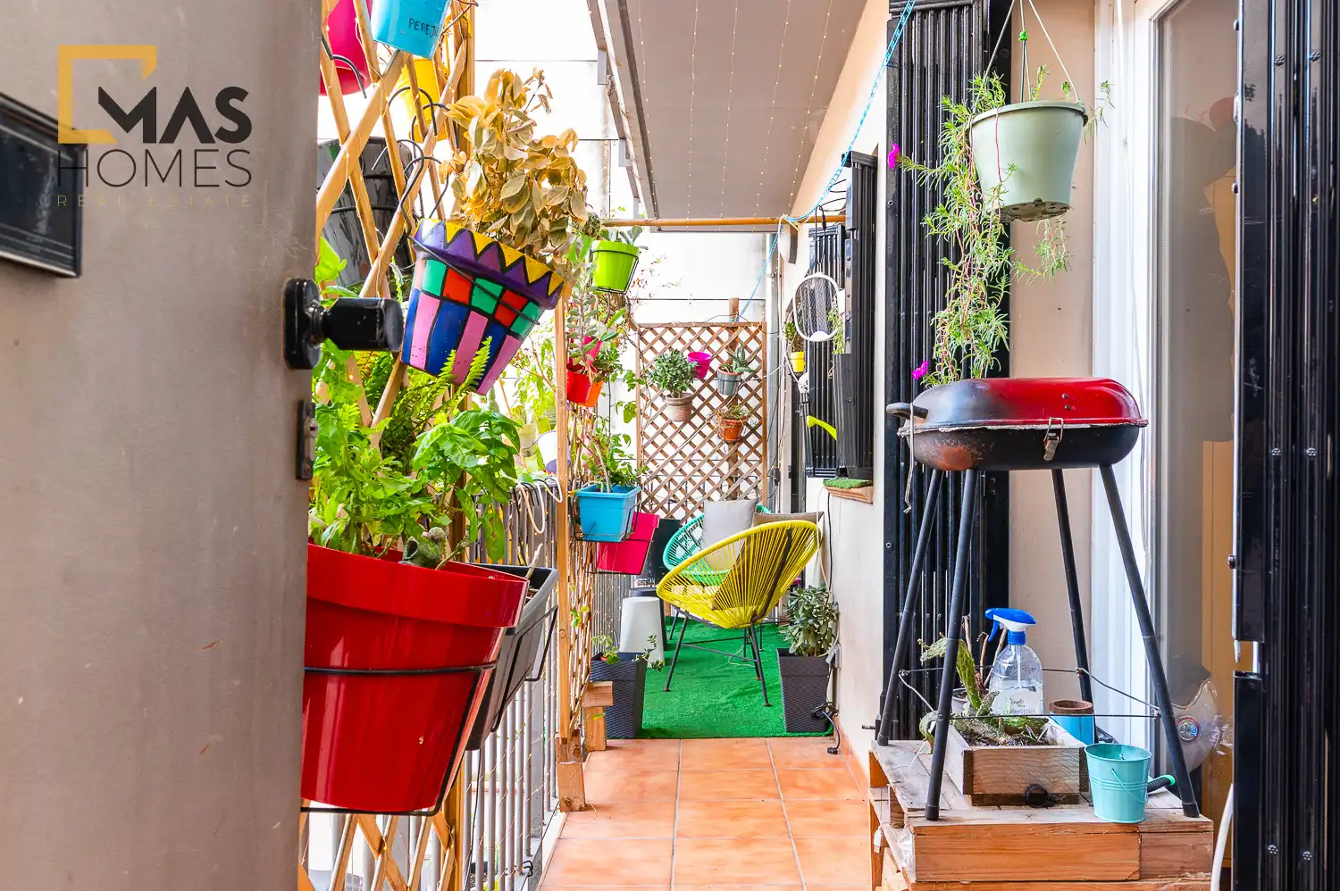 Terrasse von Erdgeschoss zum Verkauf in Martorell mit Balkon