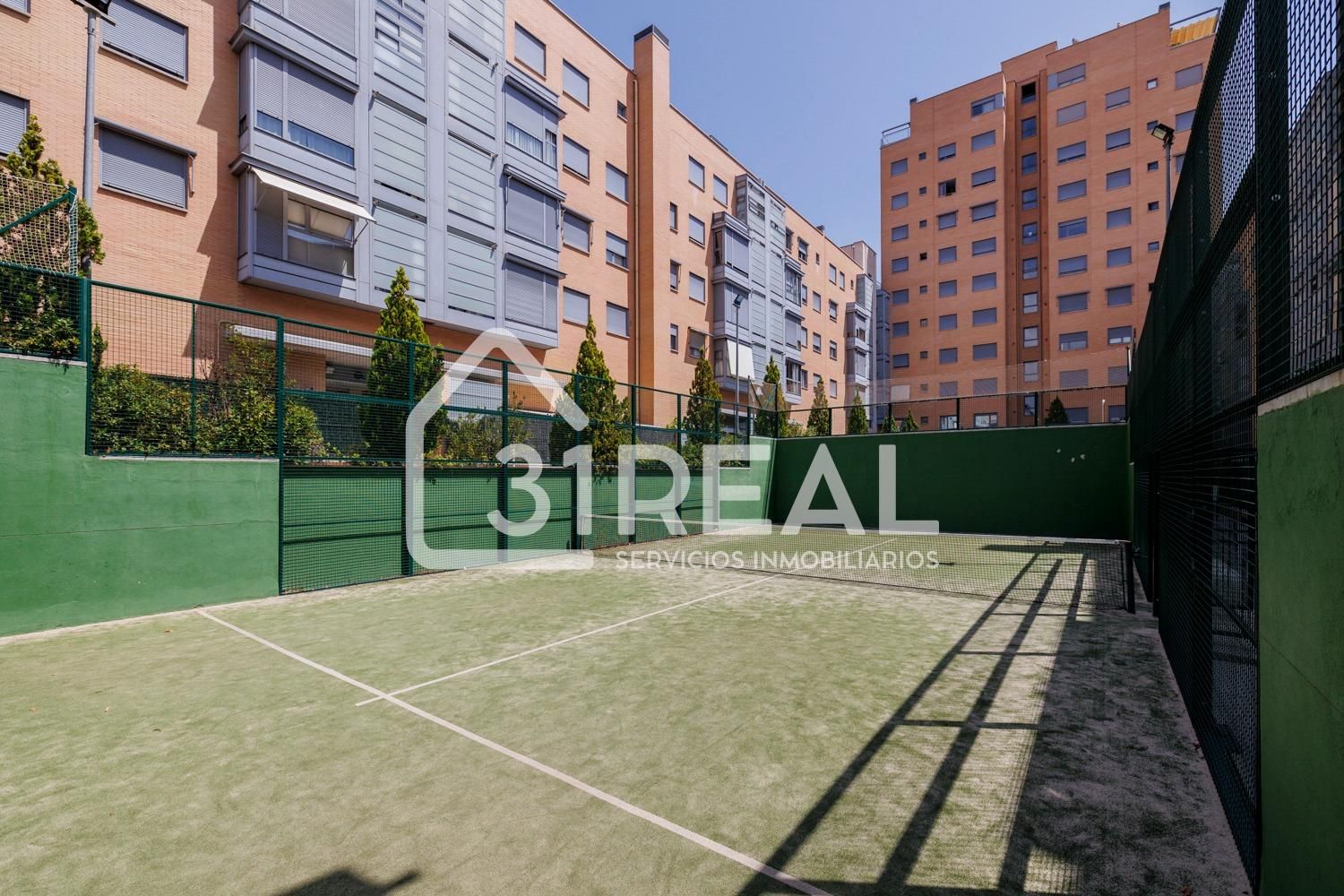 Exterior view of Flat for sale in  Madrid Capital  with Air Conditioner, Heating and Private garden