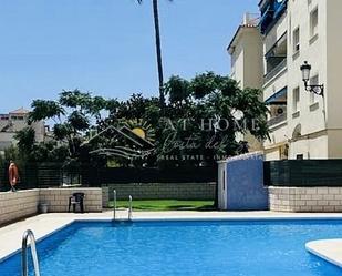 Swimming pool of Premises for sale in Nerja
