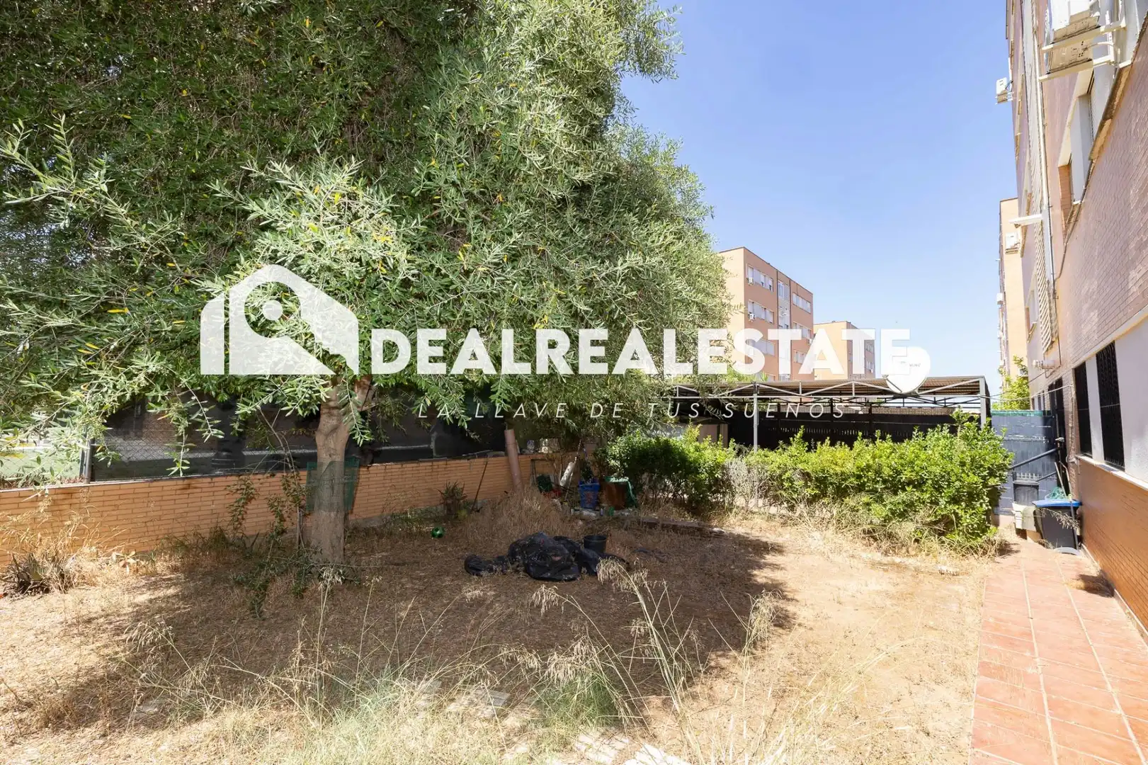 Pis en venda en La Rinconada amb Aire condicionat, Terrassa i Moblat