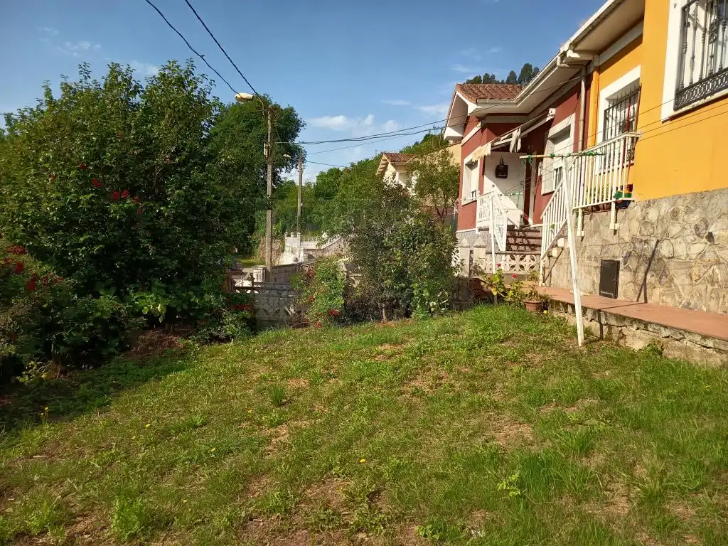 Houses for sale in Avilés  with Furnished