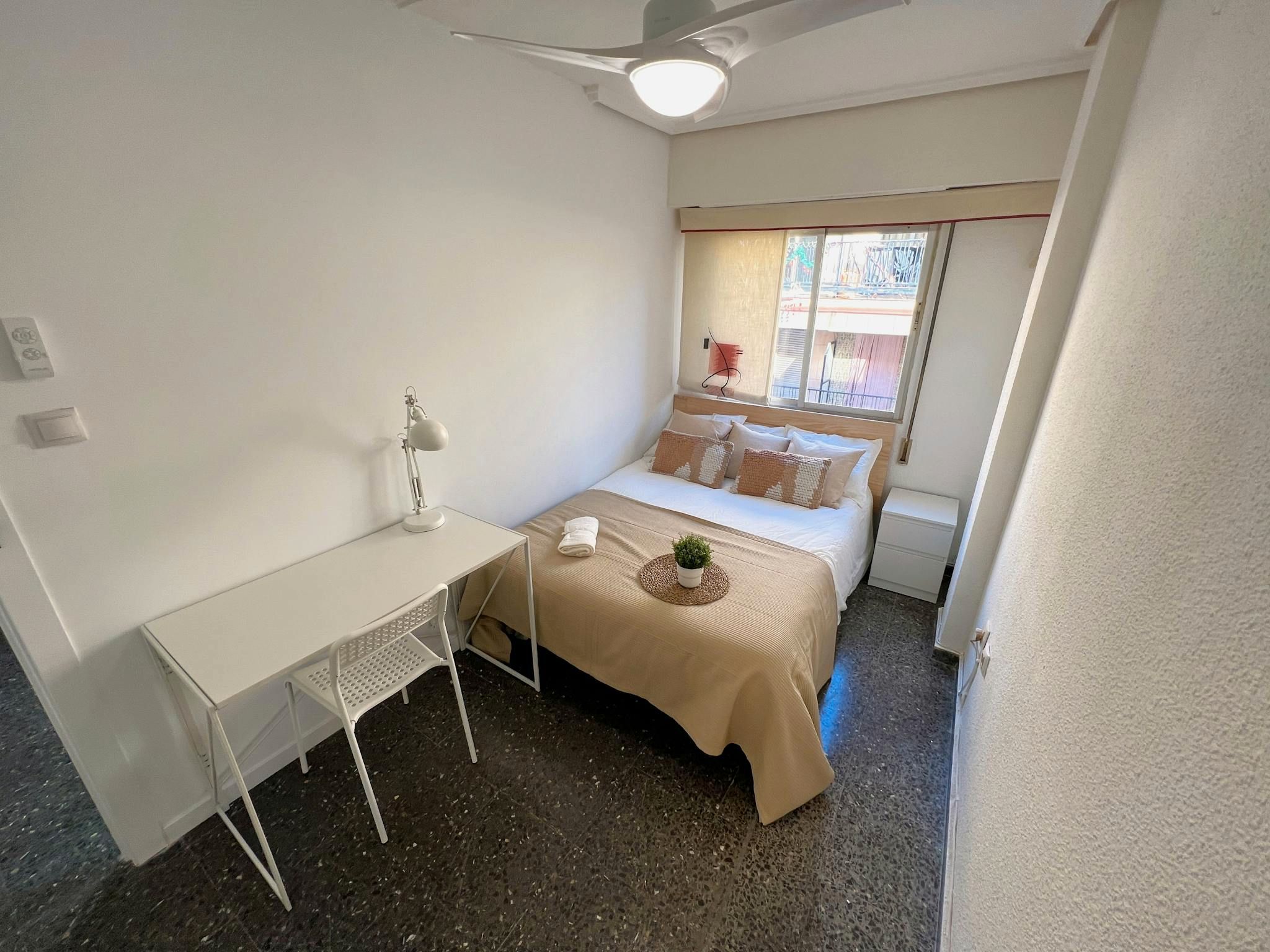 Piso para compartir en N/A, Benimàmet