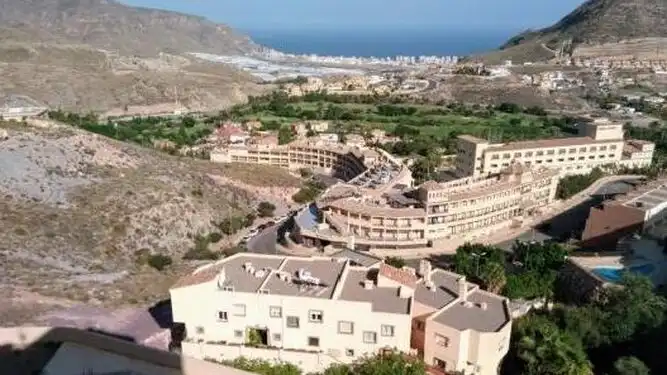 Parking with lift for sale in Calle las Encinas
