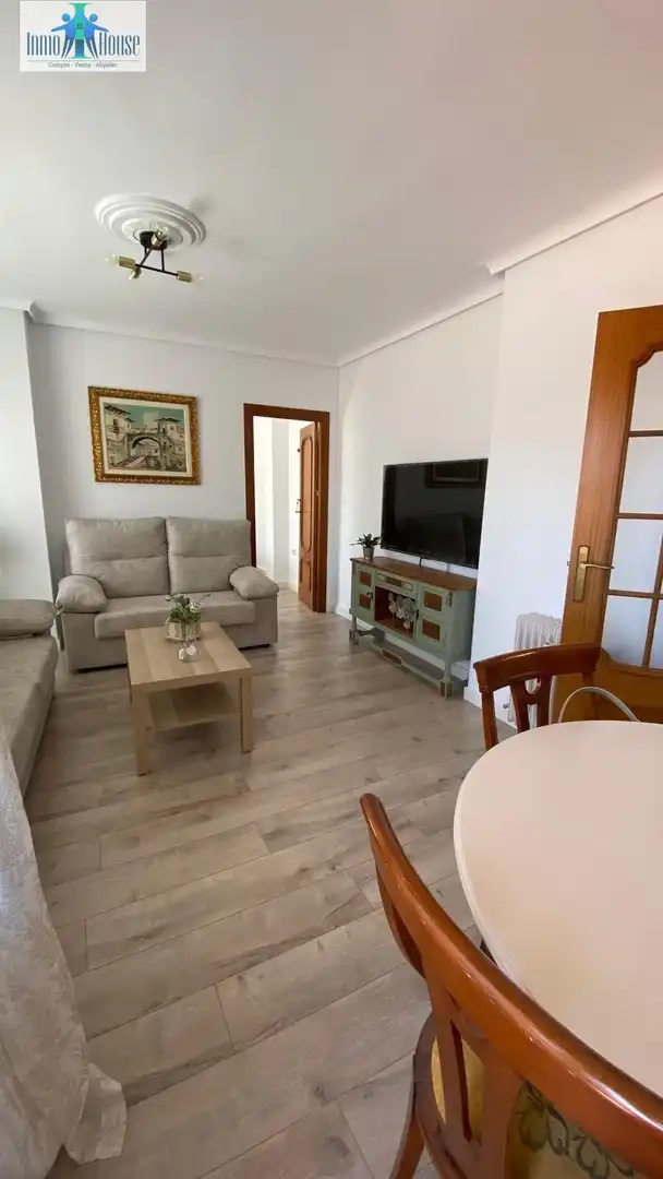 Sala de estar de Piso de alquiler en Albacete con Aire acondicionado, Calefacción y Terraza