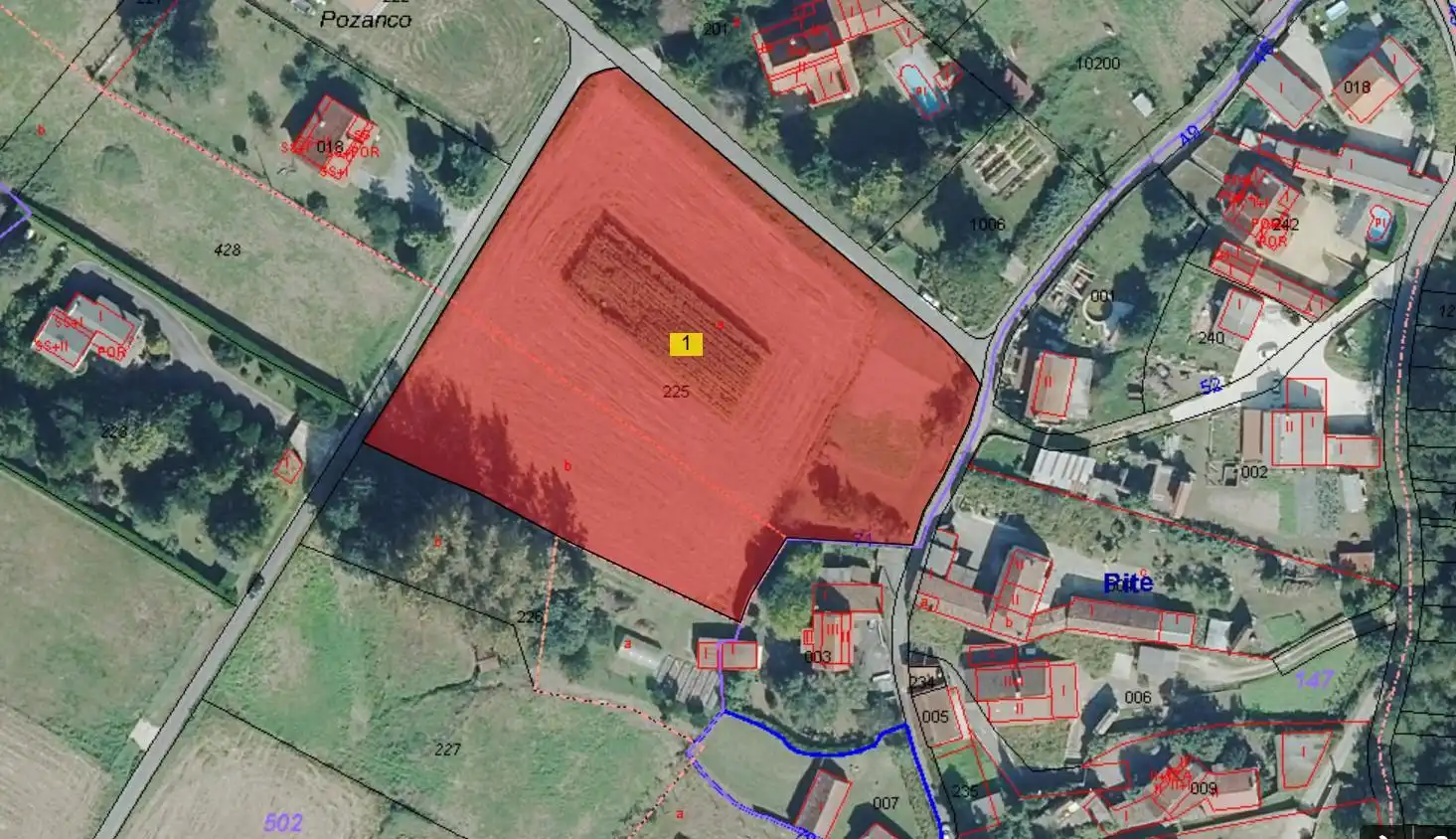 Terrains et parcelles à vendre à Pite