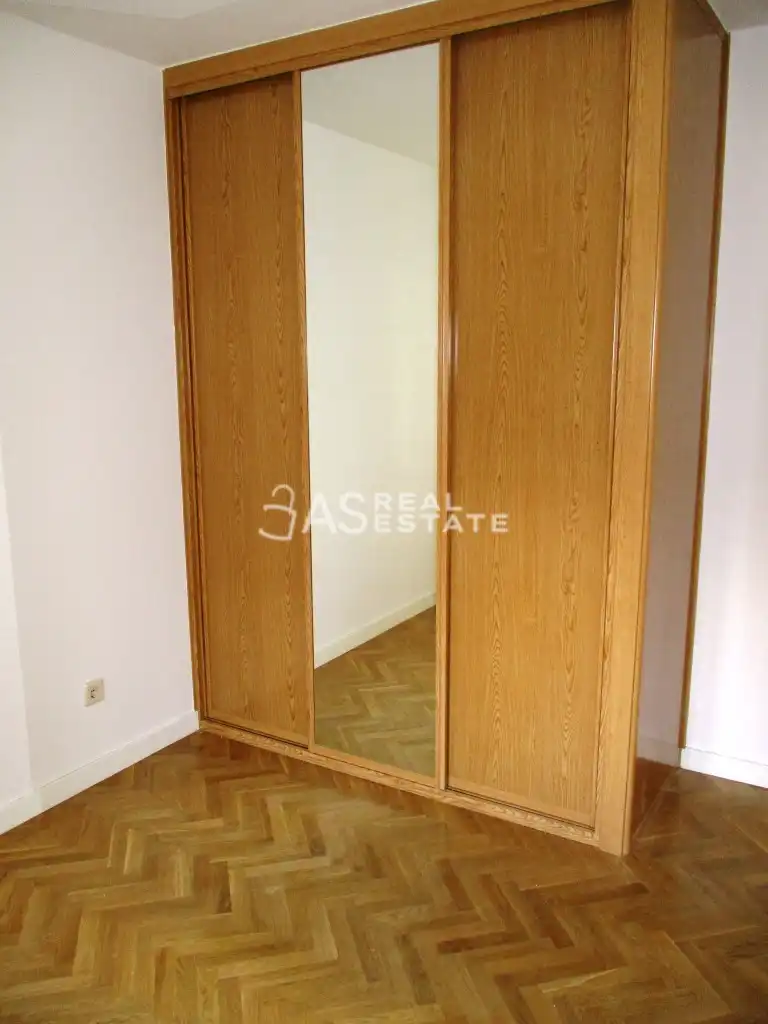 Habitación de Piso en venta en Madrid con Aire acondicionado y Amueblado