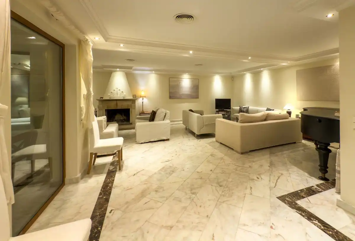 Casa amb piscina en venda a Marbella - Marbella,El Rosario,Avenida del Rosario, imagen 3