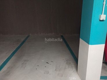 Single parking space for sale in Carrer de Joaquim Rubió i Ors 140