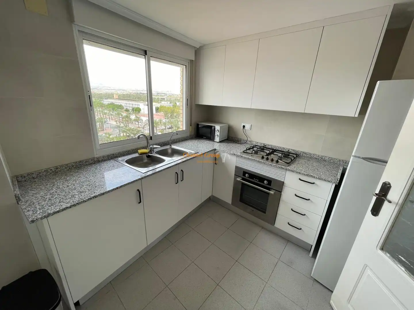 Room in Altabix, Elche ciudad