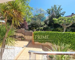 Garden of Single-family semi-detached to rent in El Masnou  with Heating, Private garden and Parquet flooring
