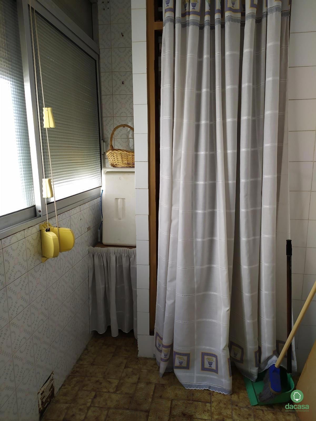 Bany de Pis en venda en  Huelva Capital amb Terrassa i Moblat