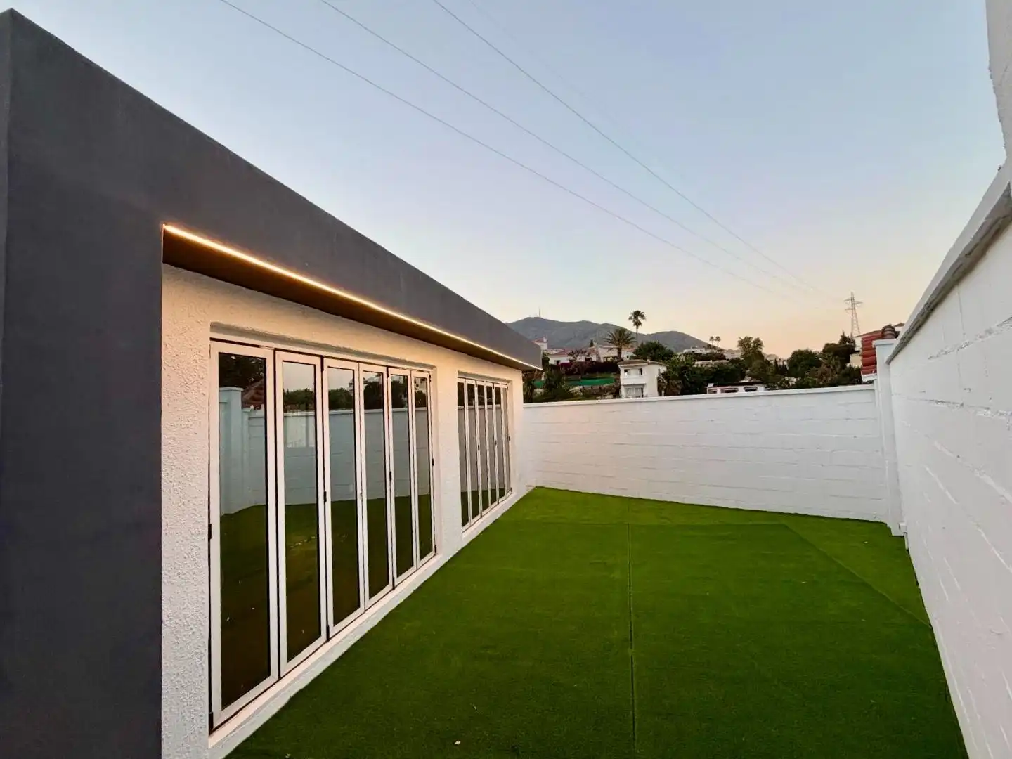 Casa amb piscina en venda a tulipanes, imagen 2