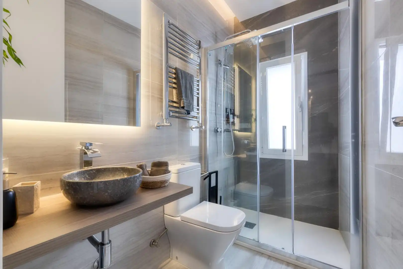 Baño de Ático en venta en Madrid con Aire acondicionado, Calefacción y Terraza