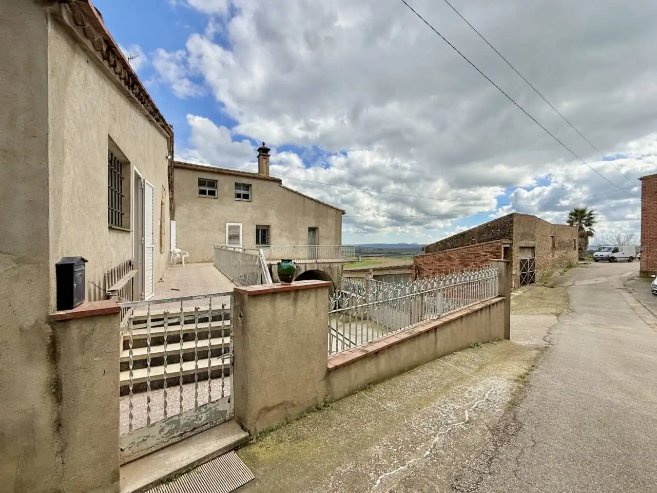 Vista exterior de Finca rústica en venta en Pontós con Calefacción, Jardín privado y Terraza